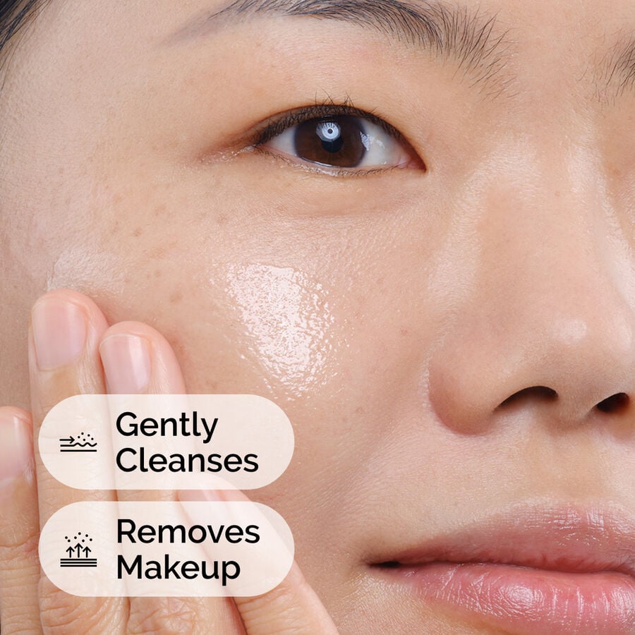 squalane-cleanser-y8 ord-squalane-cleanser-model-application-with-benefits.jpg